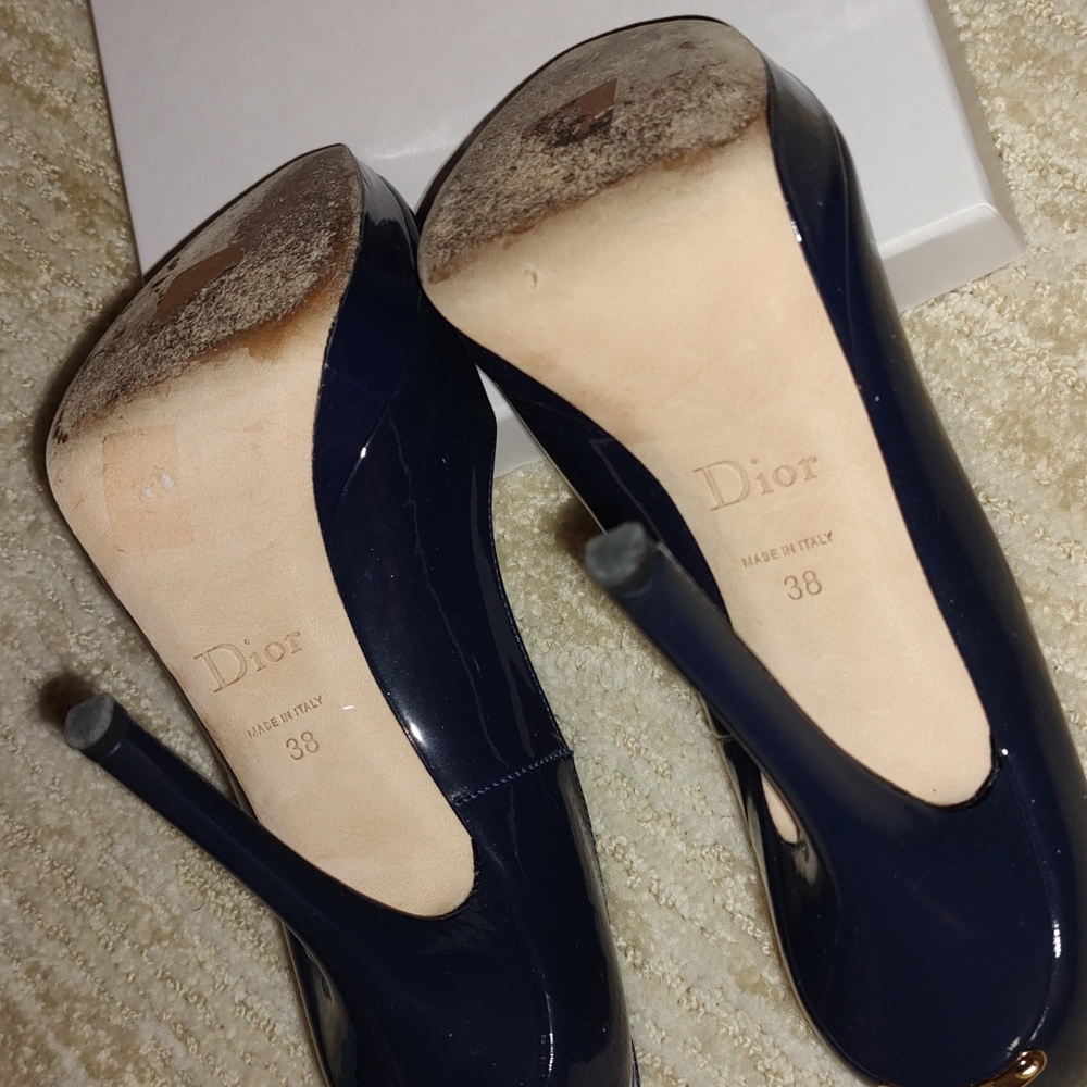 Miss DIOR Escarpin11 Bleu Foncé 38 from Saks Fifth Avenue - Picture 16 of 17